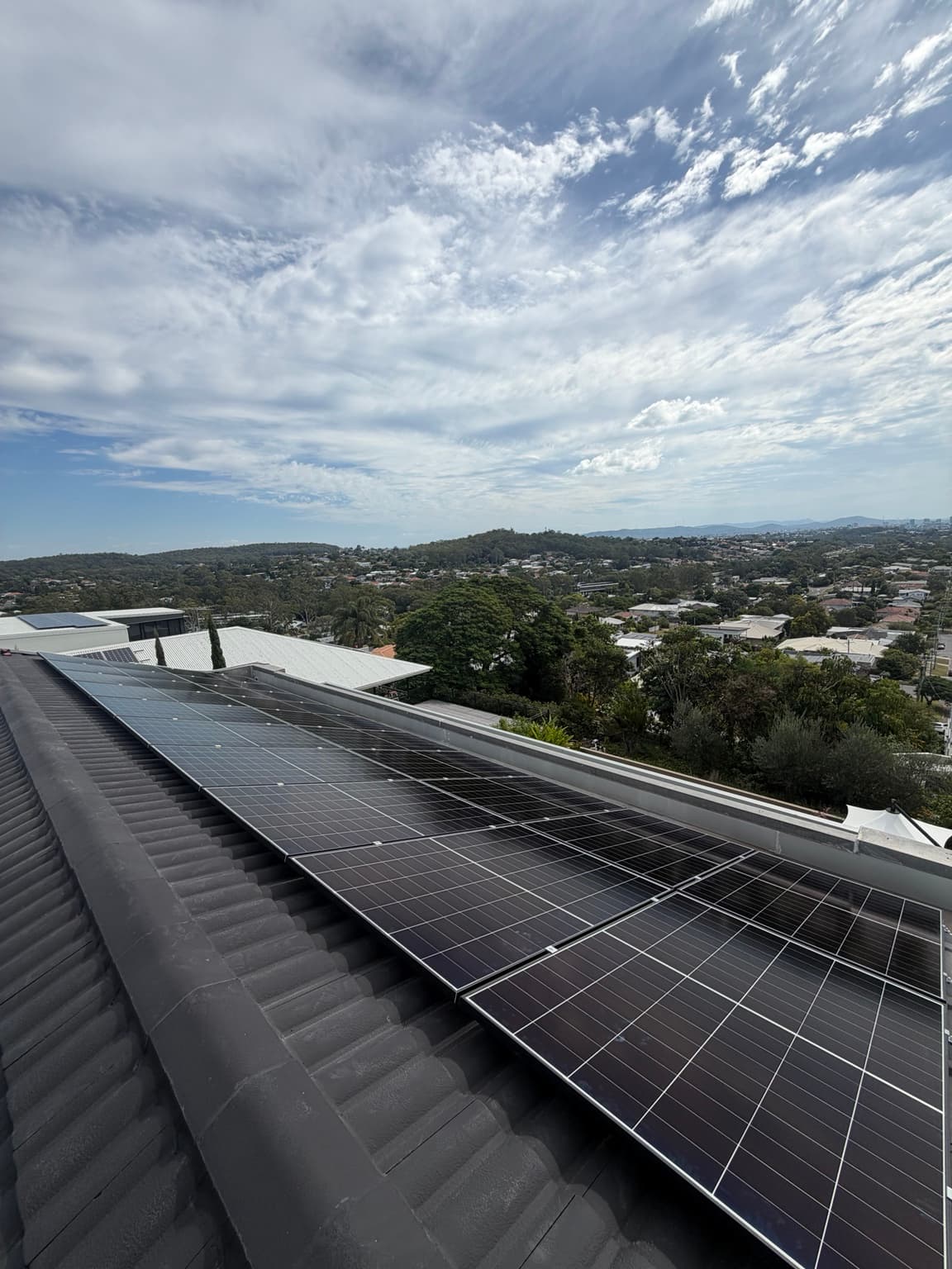 Holland Park Sigenergy battery and solar installation photo 1