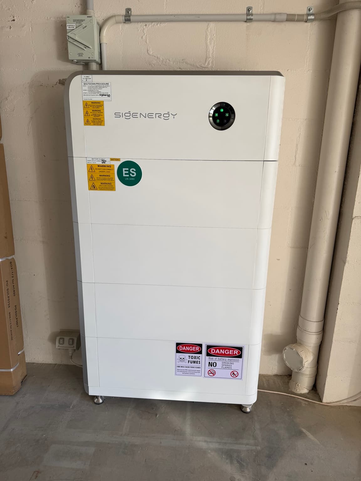Holland Park Sigenergy battery and solar installation photo 6